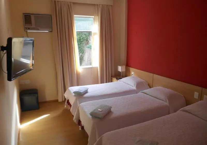 Standard Neljän Hengen Huone, Vina Del Mar