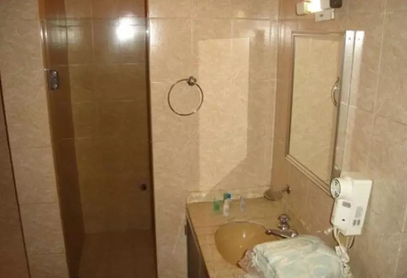 Standard Neljän Hengen Huone, Vina Del Mar