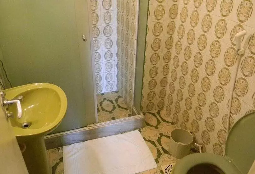 Standard Neljän Hengen Huone, Vina Del Mar