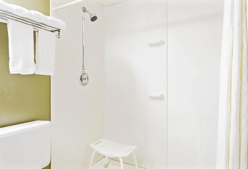 Номер Стандарт Адаптированный для Инвалидов, Super 8 By Wyndham Eureka/six Flags Nearby