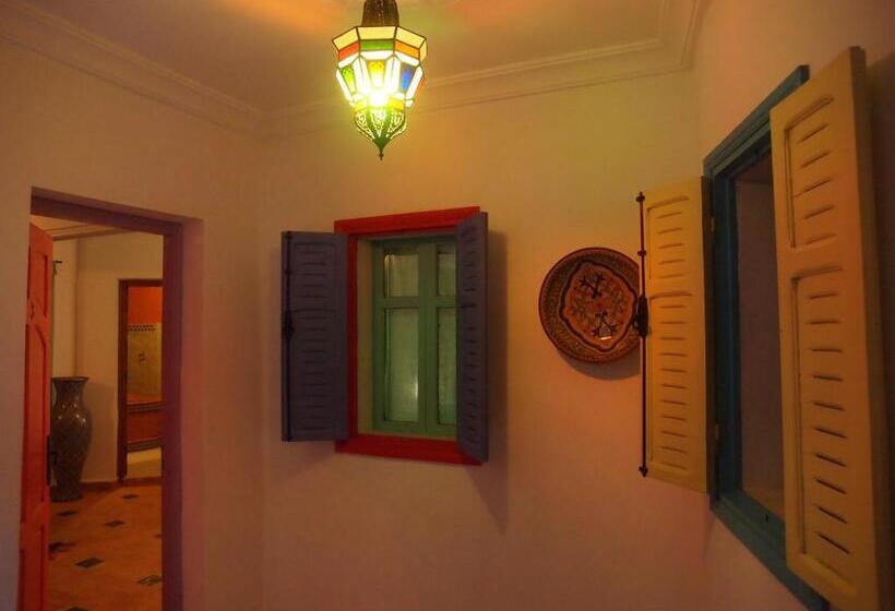 חדר סטנדרט, Riad Al Khansaa