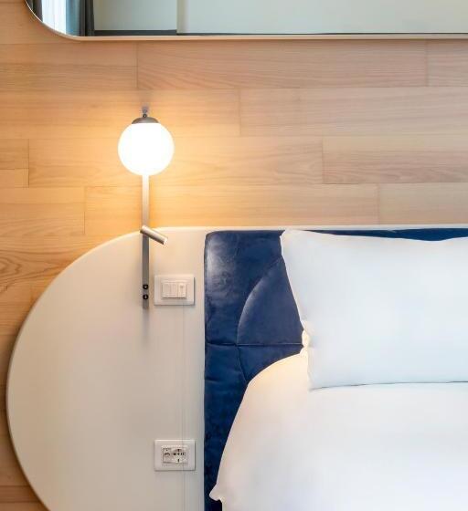 اتاق استاندارد برای معلولان, Voco Milan Fiere, An Ihg