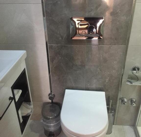 اتاق خانوادگی, Baylan İzmir