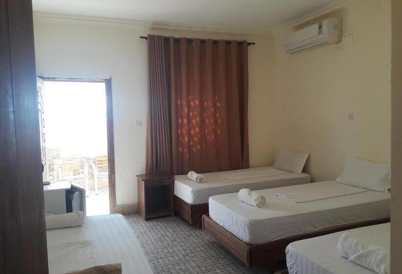 اتاق استاندارد چهار تخته, Darna Divers Village