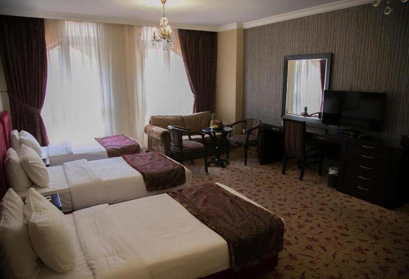 سوئیت پرزیدنت, Queens Suite