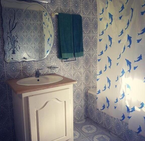 חדר סטנדרט לשלושה, Résidence Loued