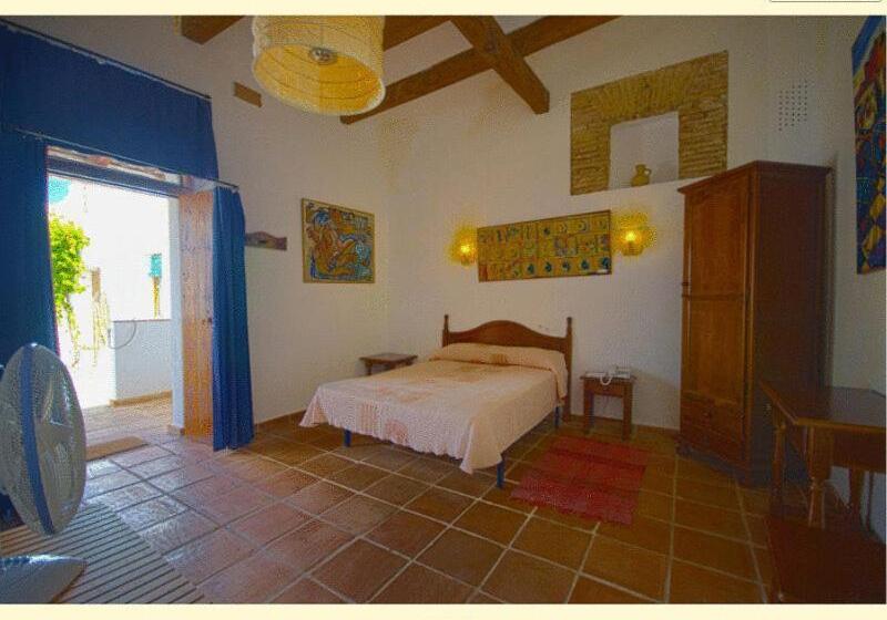 スタンダード4人部屋, El Palomar De La Breña