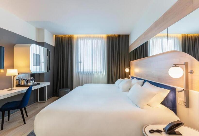 带大床的标准单人间, Voco Milan Fiere, An Ihg