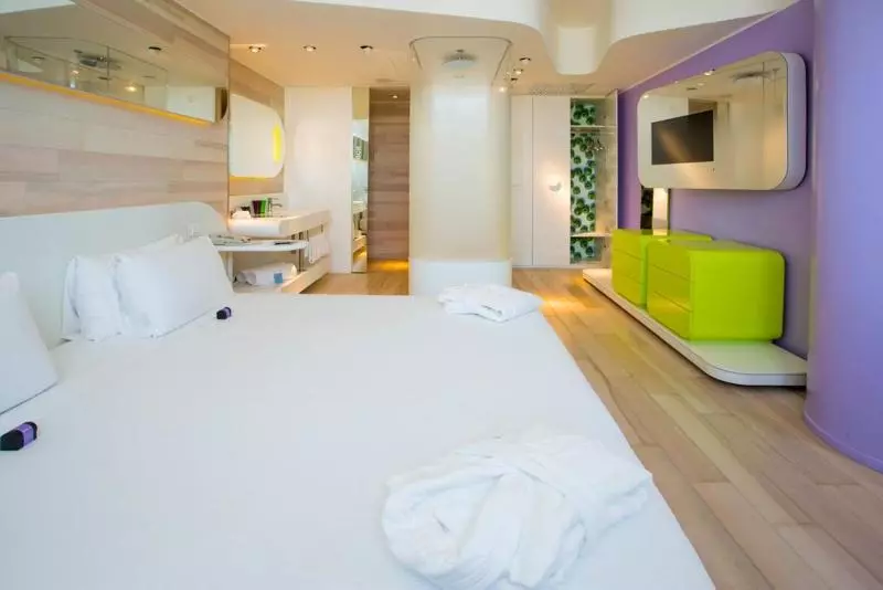 اتاق استاندارد با تخت بزرگ برای معلولان, Voco Milan Fiere, An Ihg