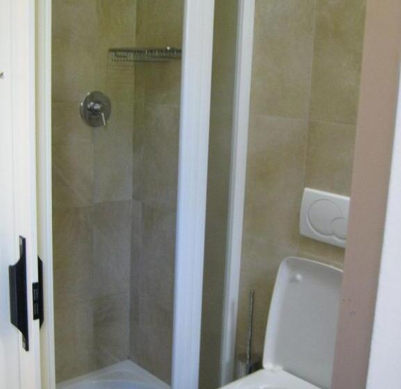 Standard room with outdoor bath, Parigi