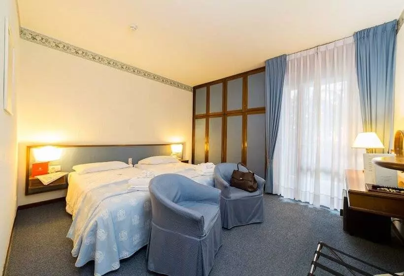 Bisneshuone, Terme Delle Nazioni