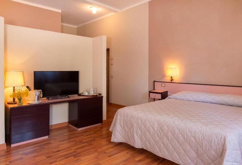 デラックスルーム, Villa Dei Pini