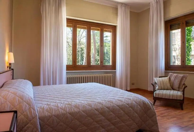 デラックスジュニアスイート, Villa Dei Pini