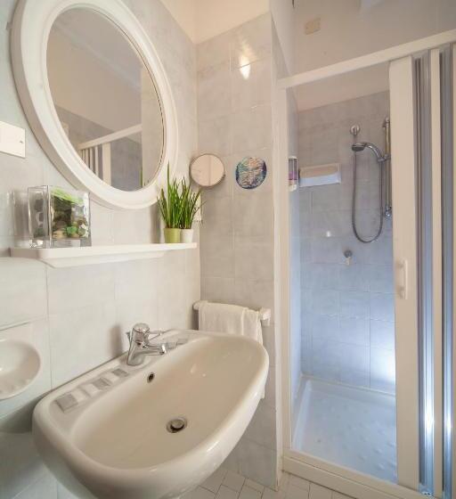 标准三人间, Romagna