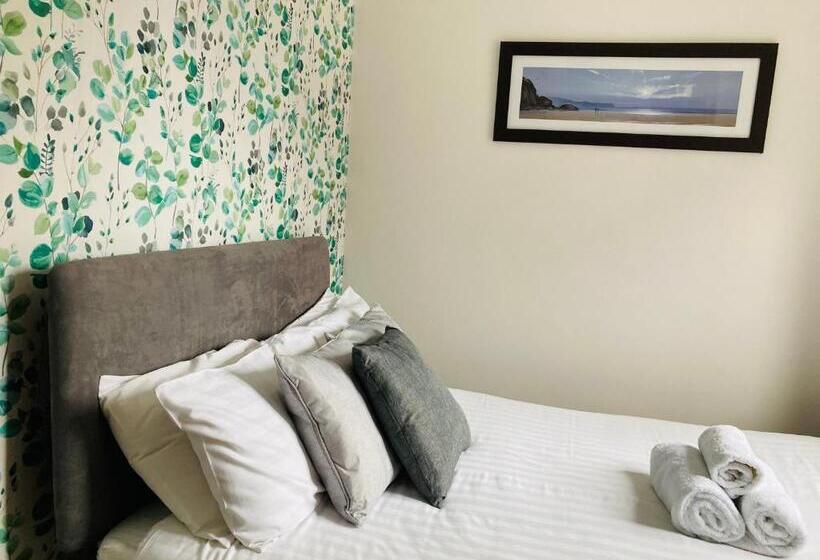 Standart Oda, The Wentworth Guest House