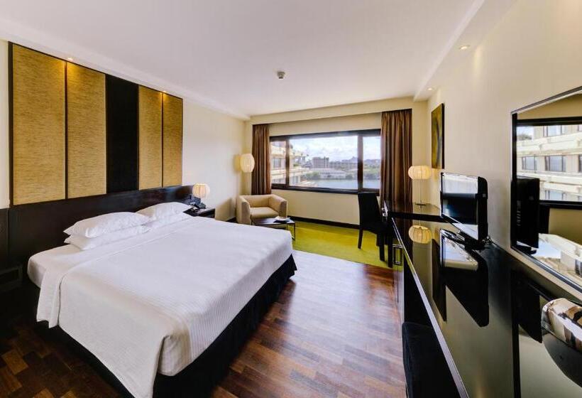 غرفة بريميوم مطلّة علي البحيرة, Cinnamon Lakeside