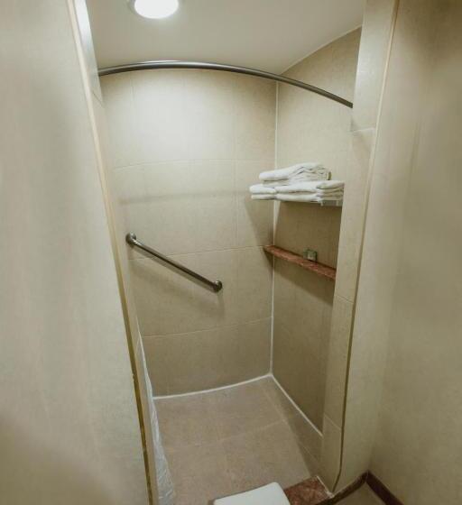 غرفة قياسية سرير كينج, Excellence Express & Suites