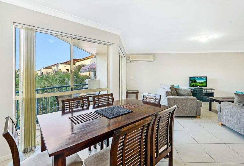 2 Bedroom Apartment Garden View, Golden Riviera Absolute Beachfront Resort