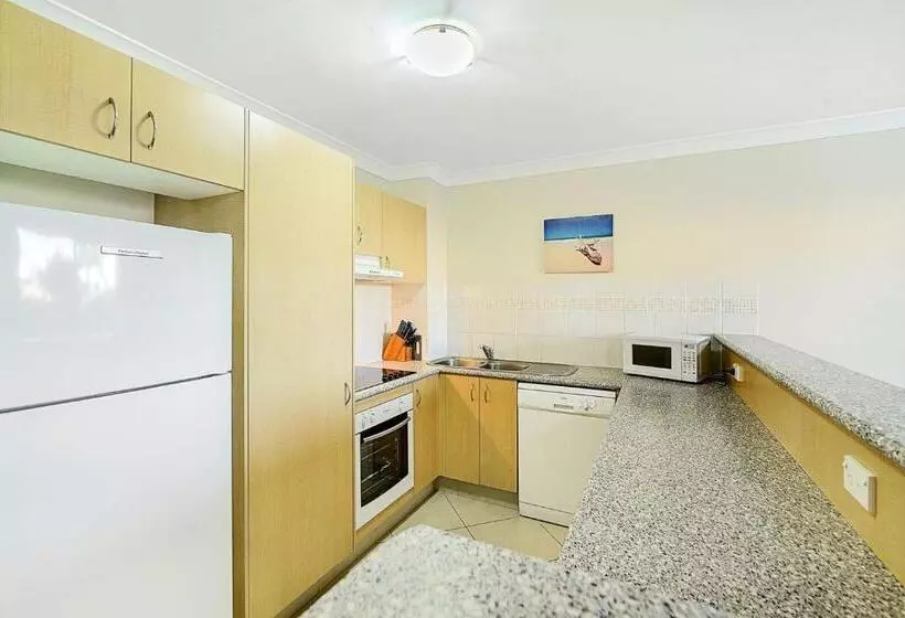 2 Bedroom Apartment Garden View, Golden Riviera Absolute Beachfront Resort