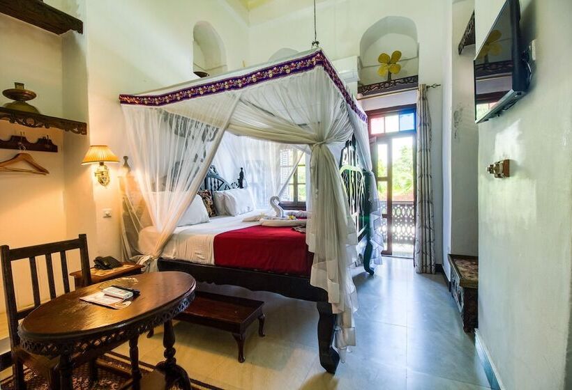 اتاق استاندارد با بالکن و چشمانداز دریا, Tembo House