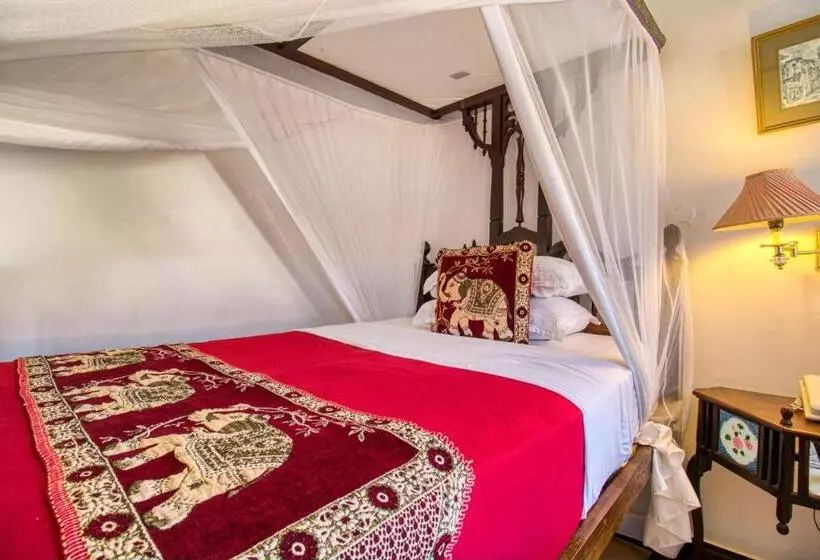 Triple Room Sea View, Tembo House