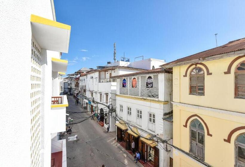 Апартаменты 1 Спальня Вид на Город, Tembo House