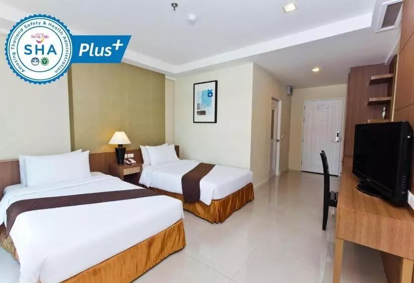 اتاق استاندارد, The Platinum Suite Bangkok