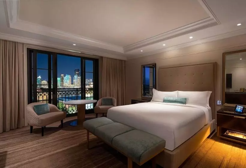اتاق لوکس با بالکن, The St. Regis Atlanta