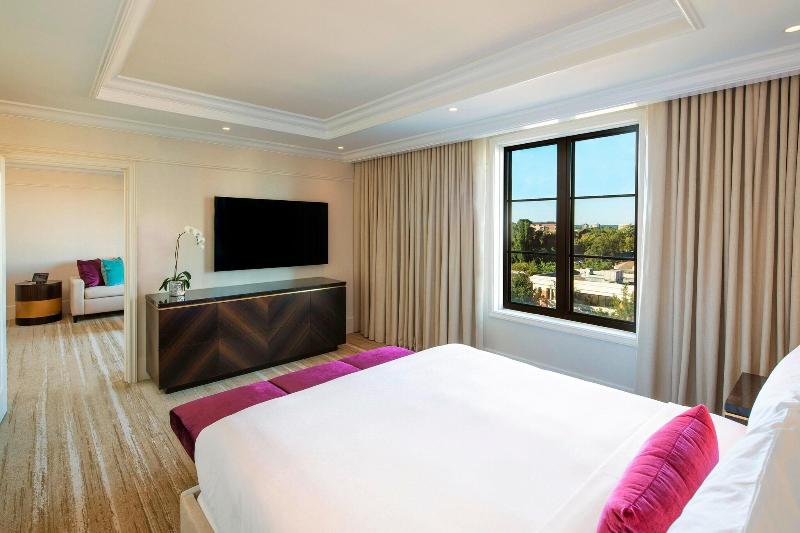 Suite met Kingsize Bed, The St. Regis Atlanta