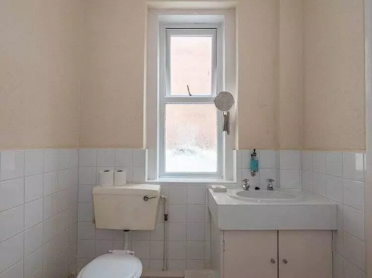 اتاق استاندارد یک نفره, Oyo Pier Hotel Rhyl