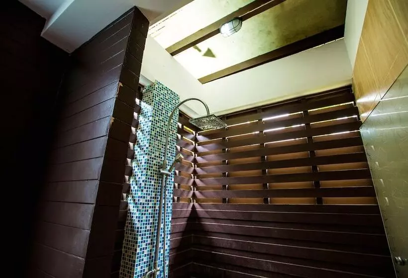 デラックスバンガロー, Phi Phi Andaman Beach Resort
