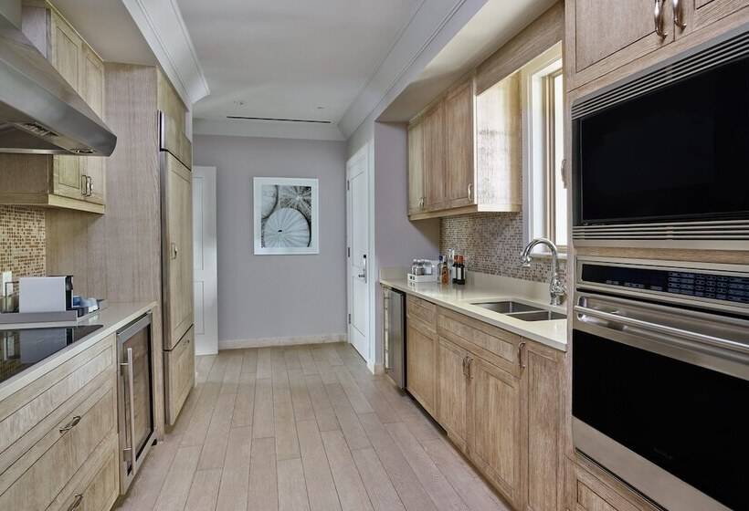 سوییت با چشمانداز دریا, St. Regis Bahia Beach Resort, Puerto Rico