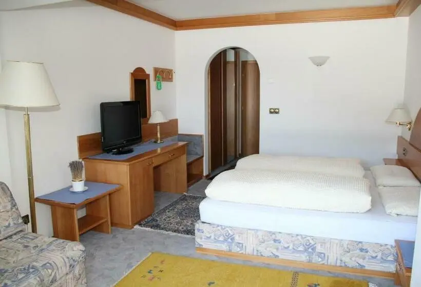 スタンダードトリプルルーム, B&b Villa Pattis