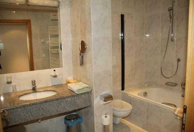 חדר סטנדרט לשלושה, B&b Villa Pattis