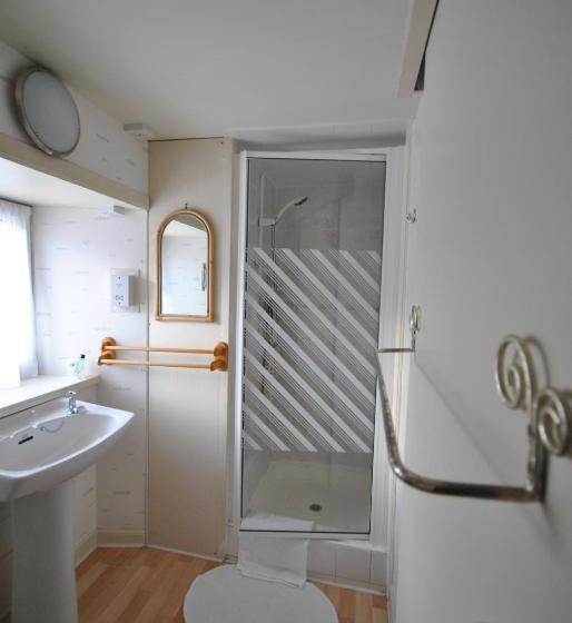 스탠다드 룸 바다 전망, Saucy Mary's Hostel