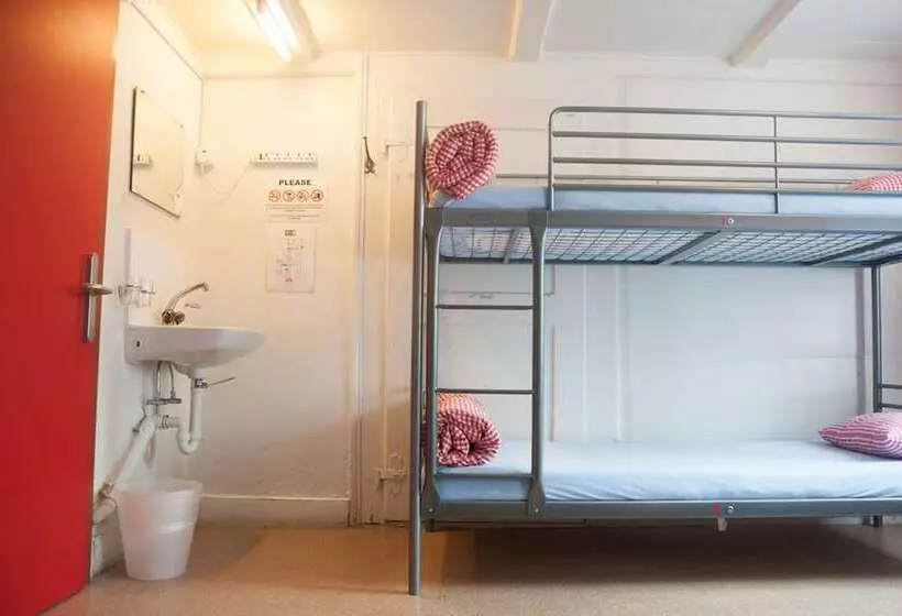 バス共有のスタンダードルーム, Balmers Hostel
