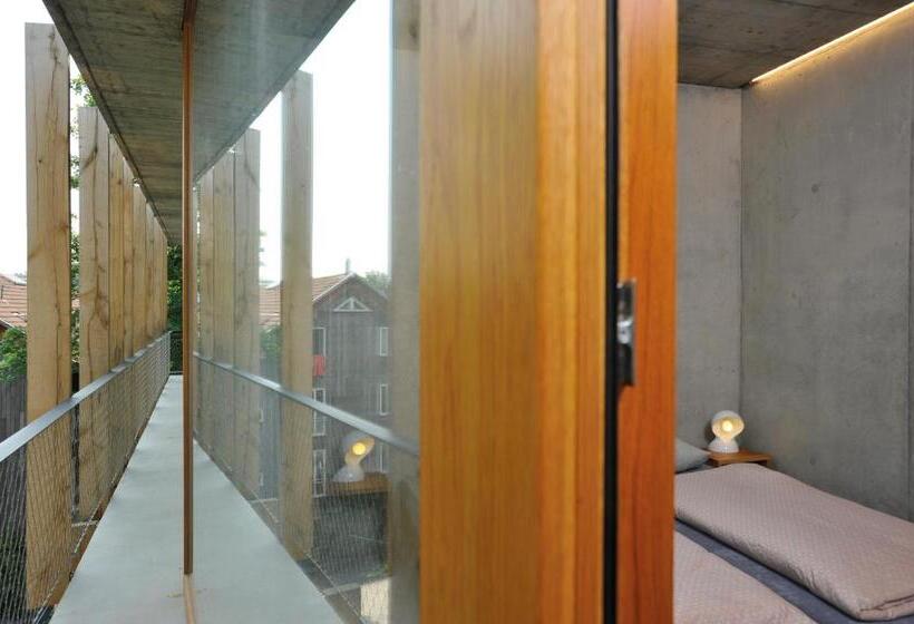 스탠다드 룸, Basel Youth Hostel