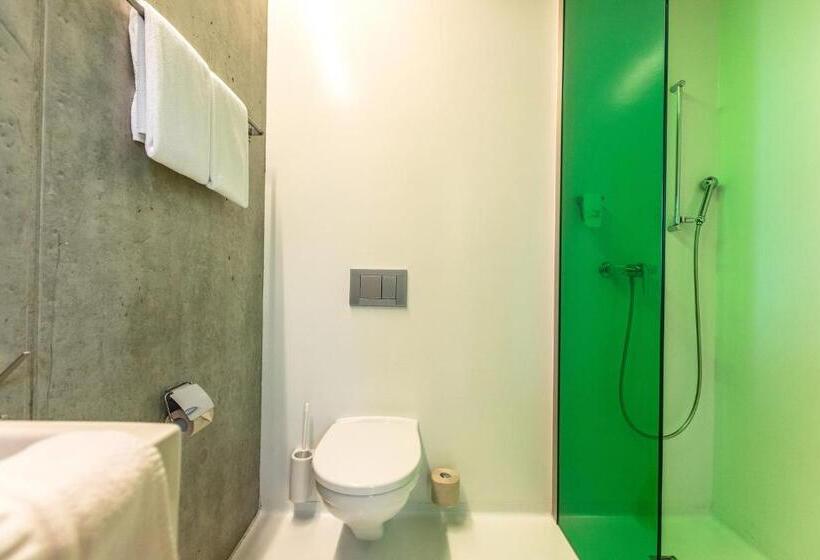 스탠다드 싱글 룸, Basel Youth Hostel