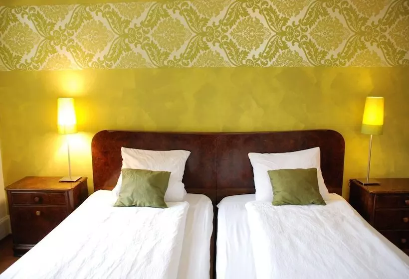 バスルーム共有のシングルスタンダード, The Bed + Breakfast