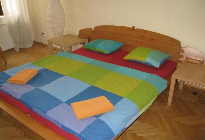 Quarto Estandar, Ragtime