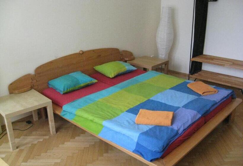 Quarto Estandar, Ragtime