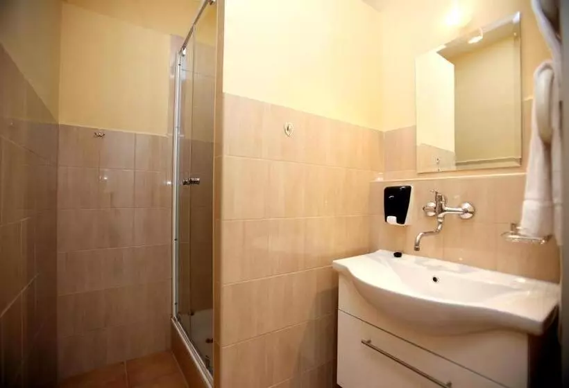 Apartamento Superior 1 Dormitório, Hostel Dakura