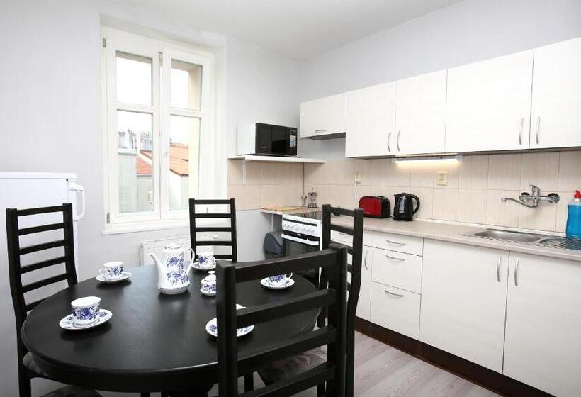 آپارتمان سوپریور 1 خوابه, Hostel Dakura