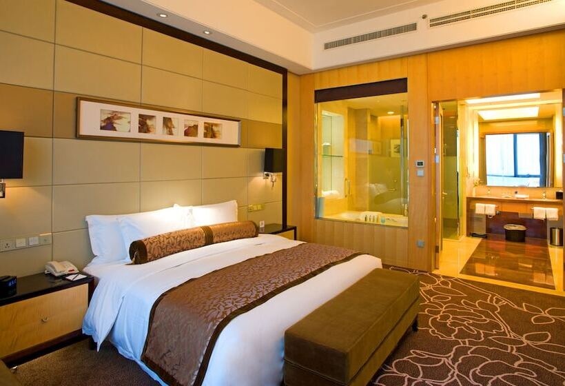 جناح مطل على البحر, Crowne Plaza Yichang, An Ihg