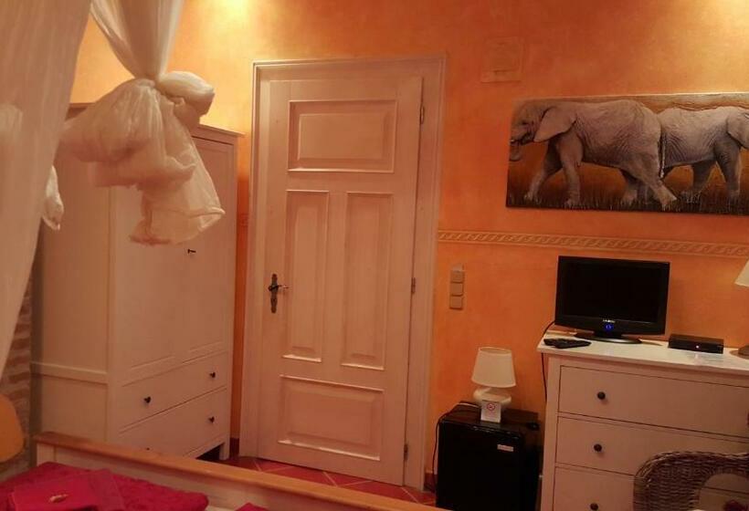 חדר סטנדרט, Edinburgh