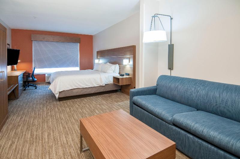 스위트 킹사이즈 침대, Holiday Inn Express Hotel & Suites Biloxi  Ocean Springs, An Ihg