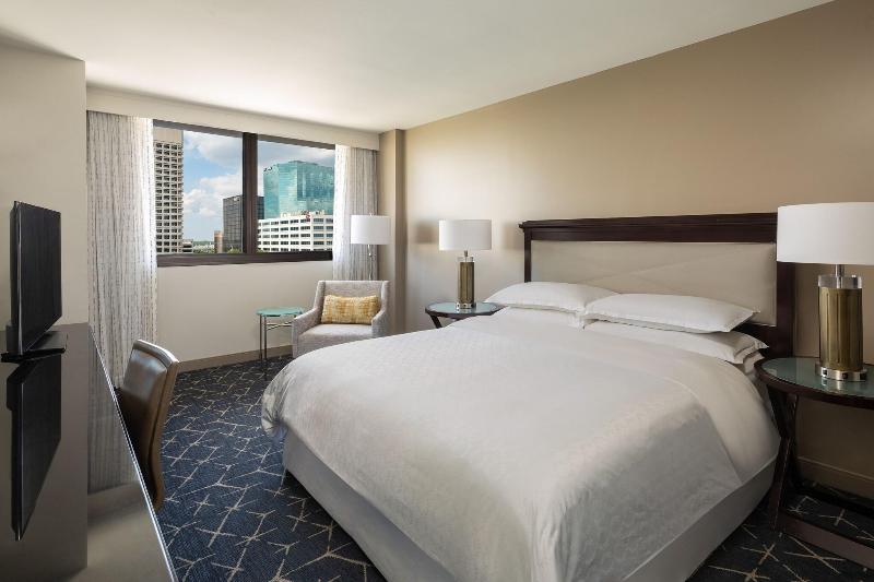 Люкс Кровать Кинг, Holiday Inn Express Hotel & Suites Grand Blanc, An Ihg