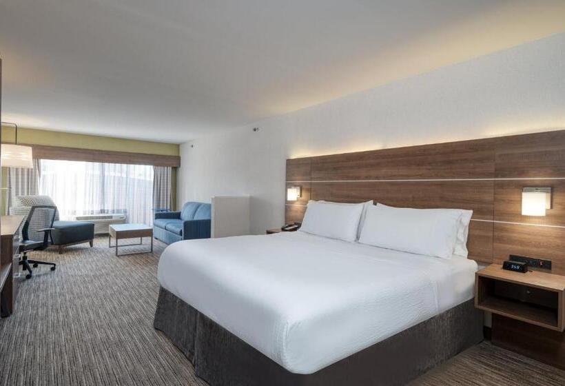 스위트 킹사이즈 침대, Holiday Inn Express Radcliff Fort Knox, An Ihg