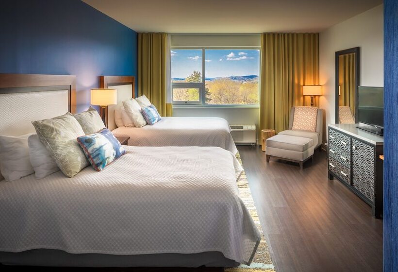 חדר סטנדרט שתי מיטות זוגיות, Indigo Asheville Downtown, An Ihg