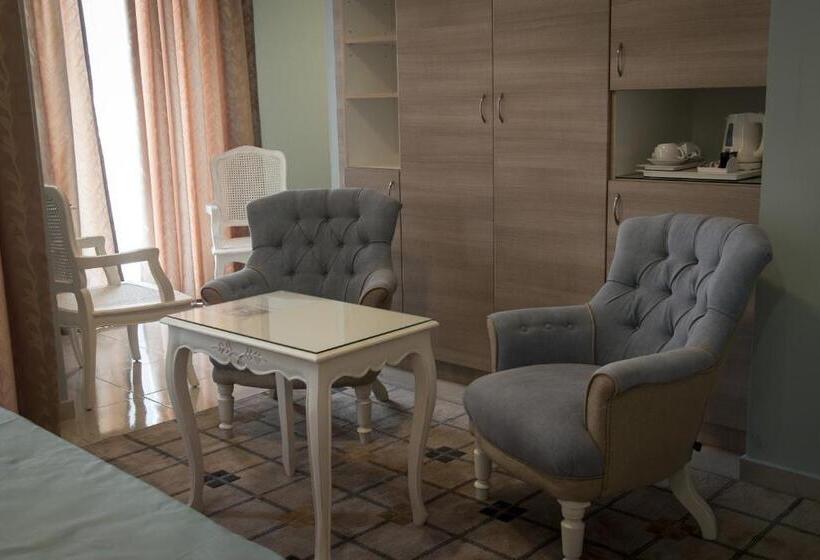 ハイドロマッサージバス付きスイート, Marianna